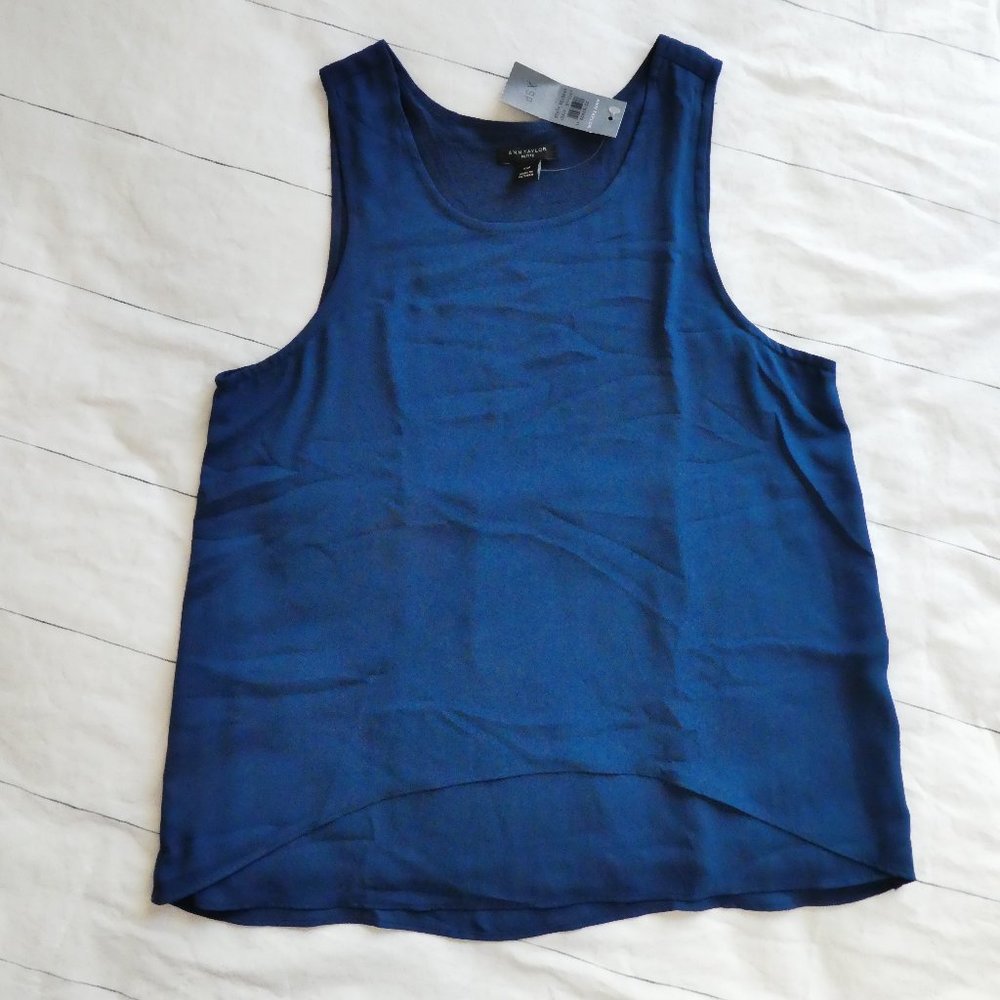 Ann Taylor layered sleeveless blouse